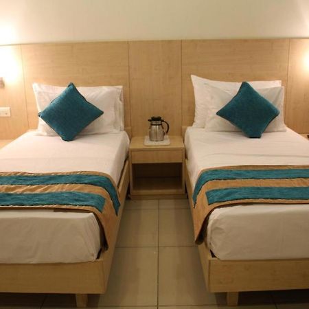 Hotel Southern Grand Vijayawāda Екстериор снимка