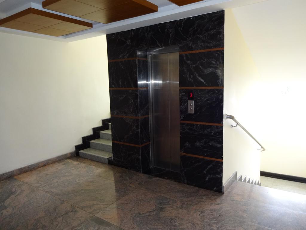 Hotel Southern Grand Vijayawāda Екстериор снимка