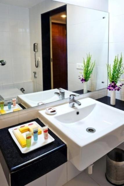 Hotel Southern Grand Vijayawāda Стая снимка