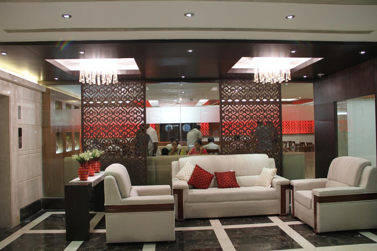 Hotel Southern Grand Vijayawāda Екстериор снимка